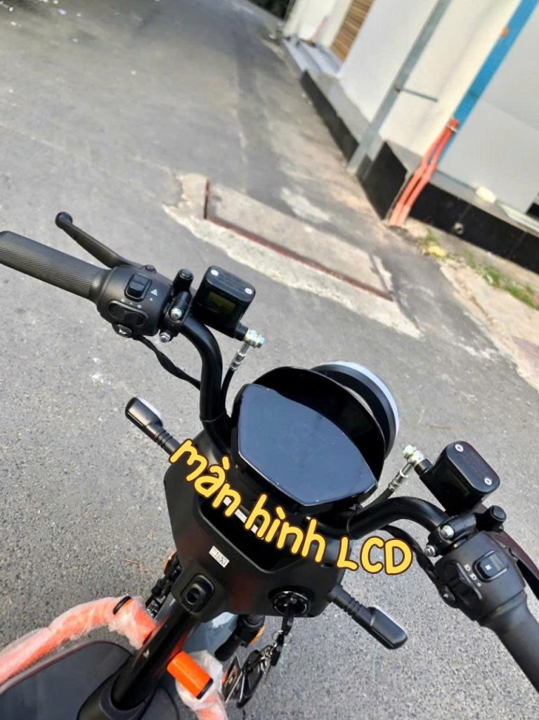 Màn hình LCD hiện đại