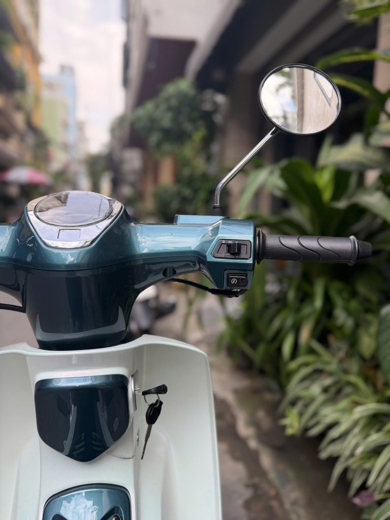 Kiểu dáng thanh lịch, đậm chất hoài niệm