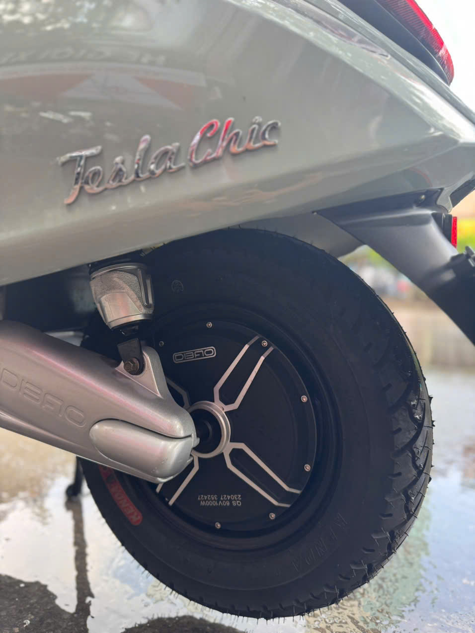 Xe Máy Điện Dibao Tesla Chic (Đèn Tròn) - Ảnh 12