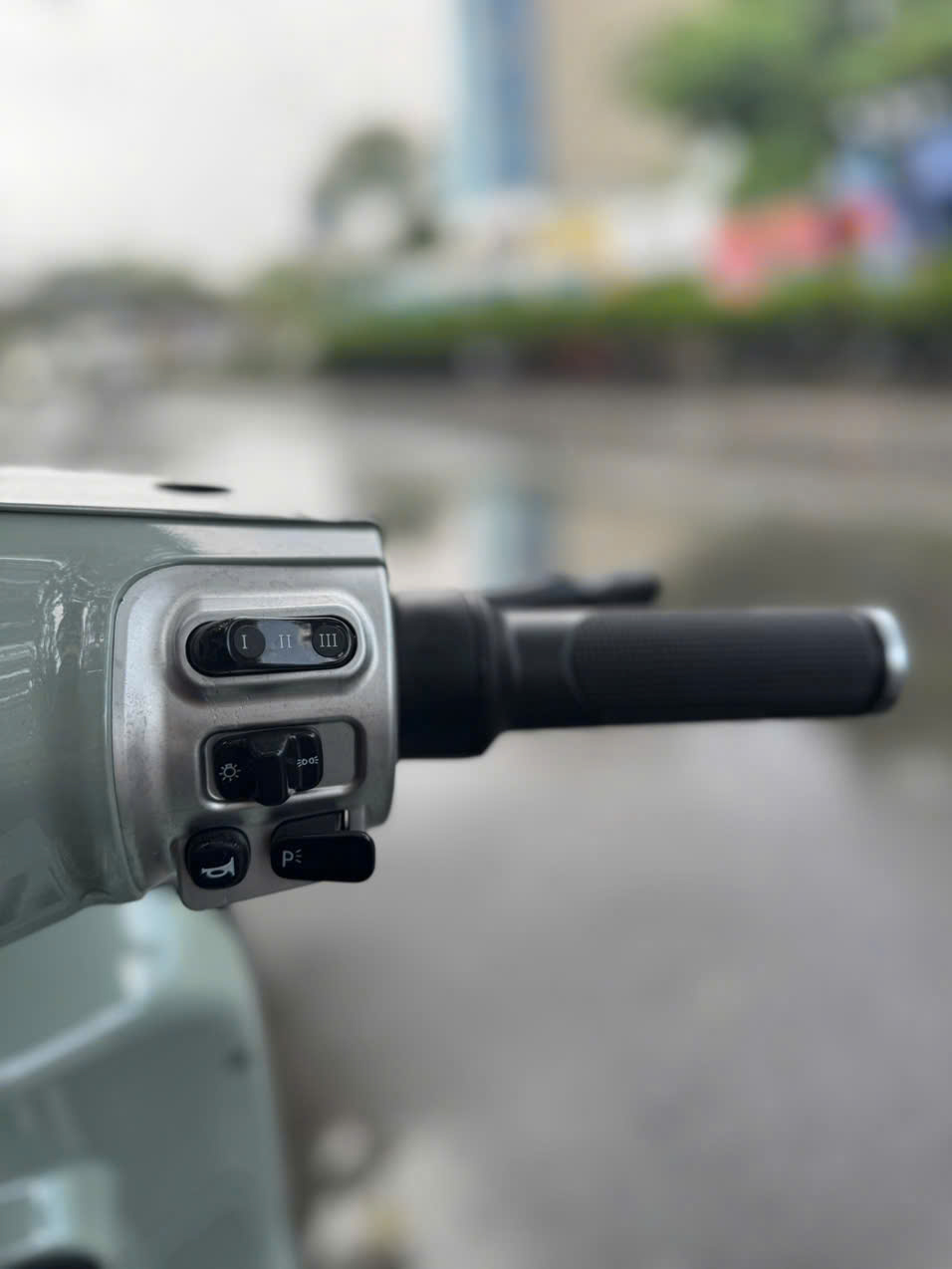 Xe Máy Điện Dibao Tesla Chic (Đèn Tròn) - Ảnh 5