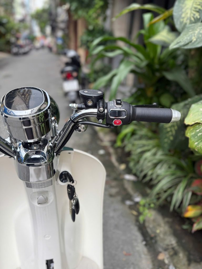Mặt đồng hồ điện tử